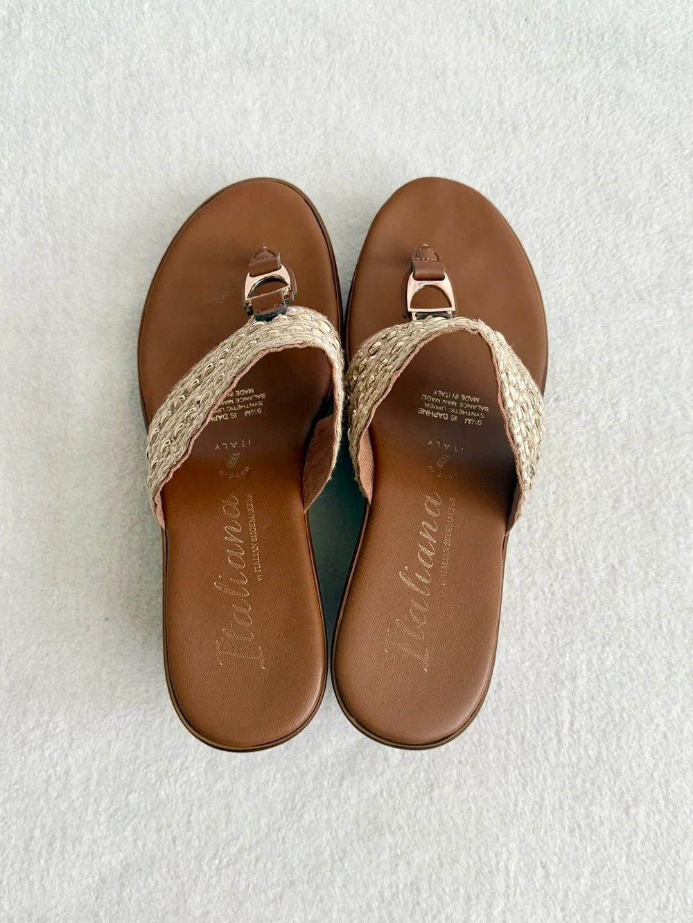 Brown Gold Woven Wedge Thong Sandals Women’s 9.5 Metallic Resort Summer